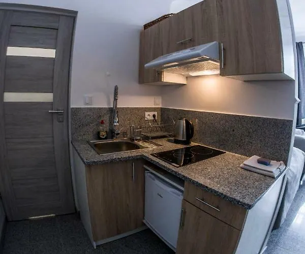 Pod Jedynka - Jednosci Narodowej 3/1