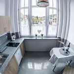 Pod Jedynka - Jednosci Narodowej 3/1 *