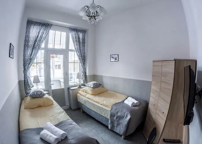 Pod Jedynka - Jednosci Narodowej 3/1